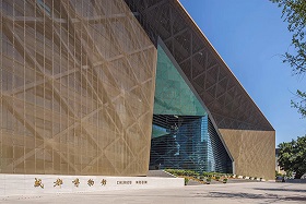 成都近期發布了一系列演出消息，吸引了眾多國際知名藝術家和團體將齊聚成都。